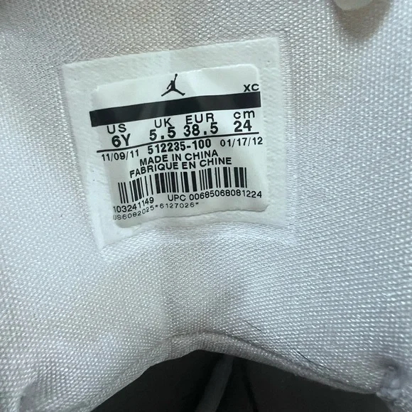 Air Jordan Flight 23 RST GS - Picture 5 of 5